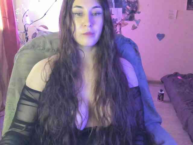 TemptingFable webcam