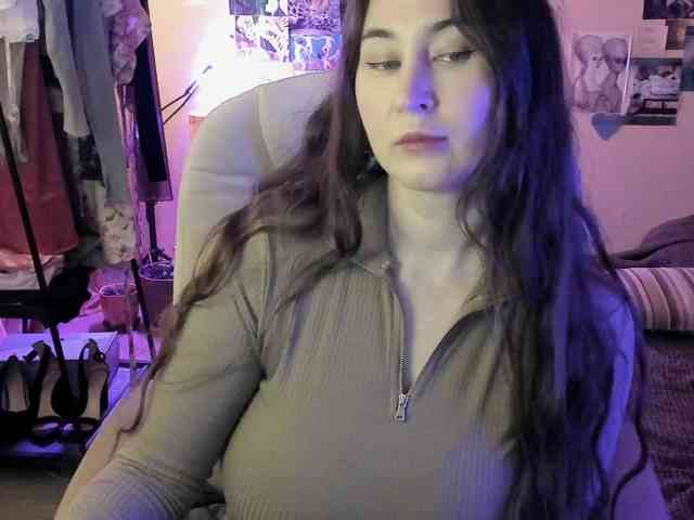 TemptingFable webcam