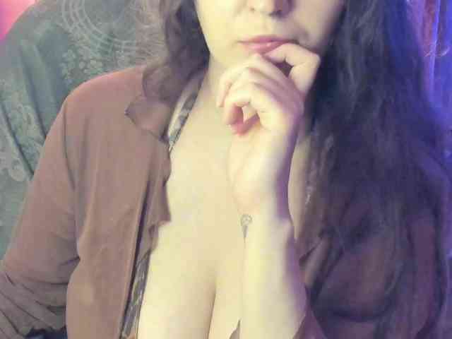 TemptingFable webcam