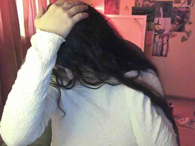 TemptingFable webcam