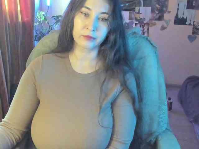 TemptingFable webcam