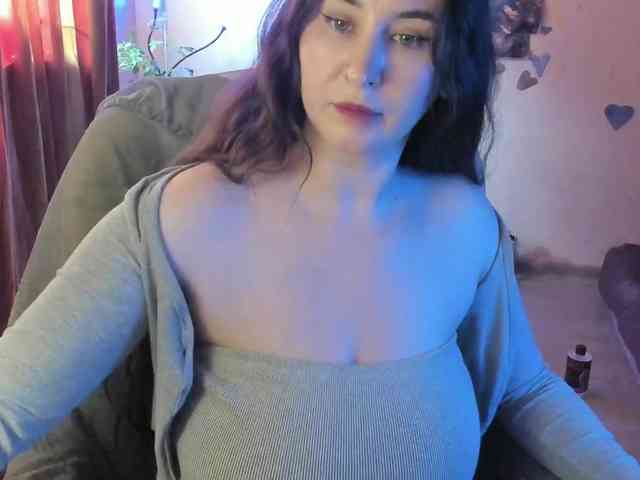 TemptingFable webcam