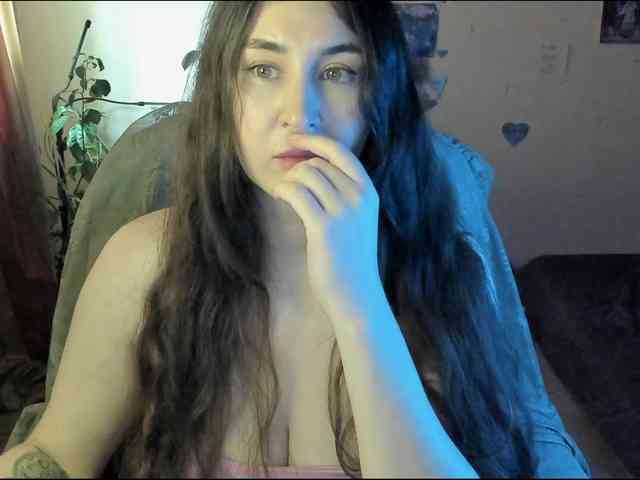 TemptingFable webcam