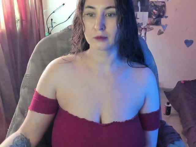 TemptingFable webcam