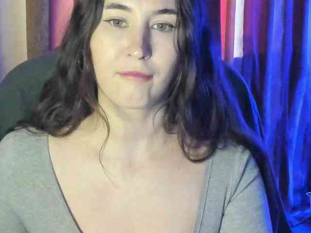 TemptingFable webcam