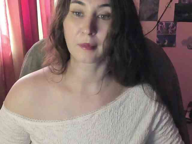 TemptingFable webcam