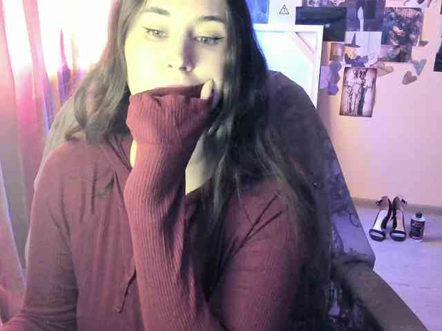 TemptingFable webcam