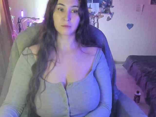 TemptingFable webcam