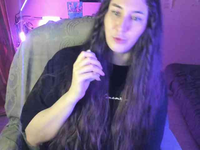 TemptingFable webcam