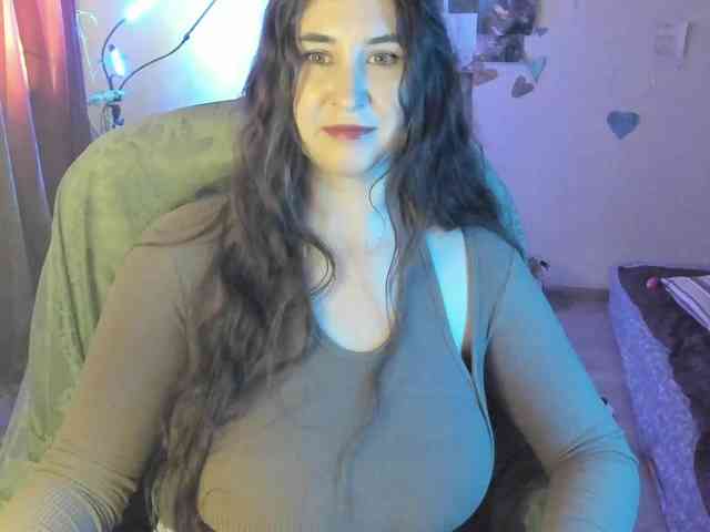 TemptingFable webcam