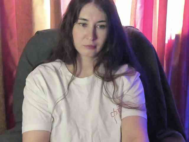 TemptingFable webcam