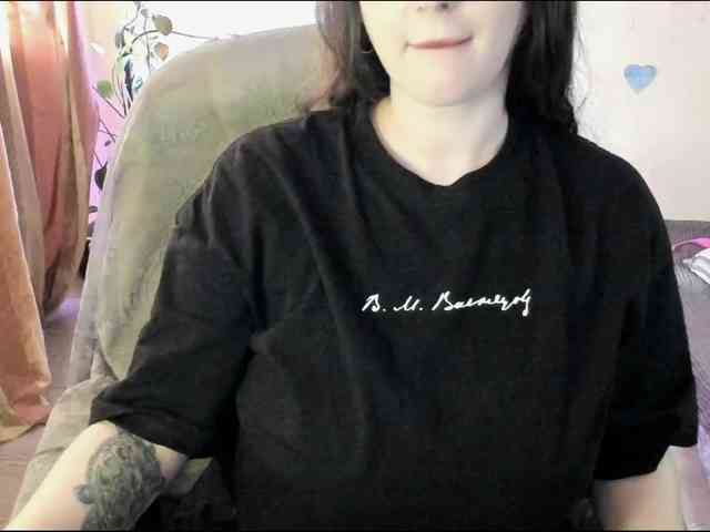 TemptingFable webcam
