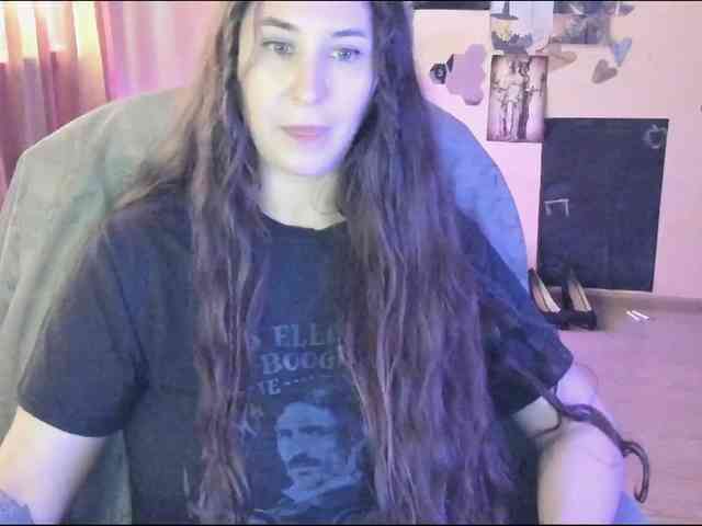 TemptingFable webcam