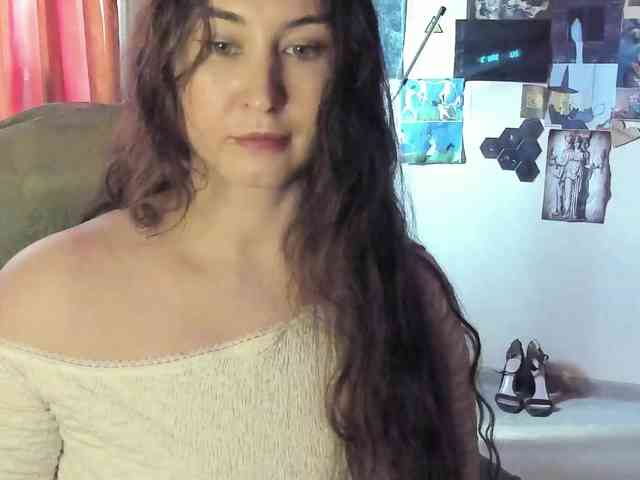 TemptingFable webcam