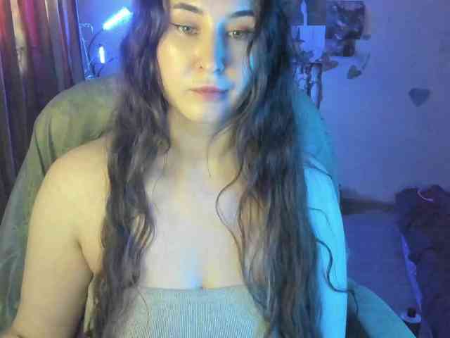 TemptingFable webcam