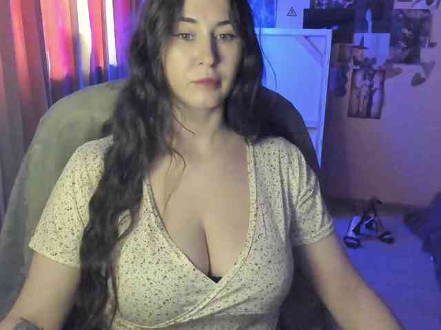 TemptingFable webcam
