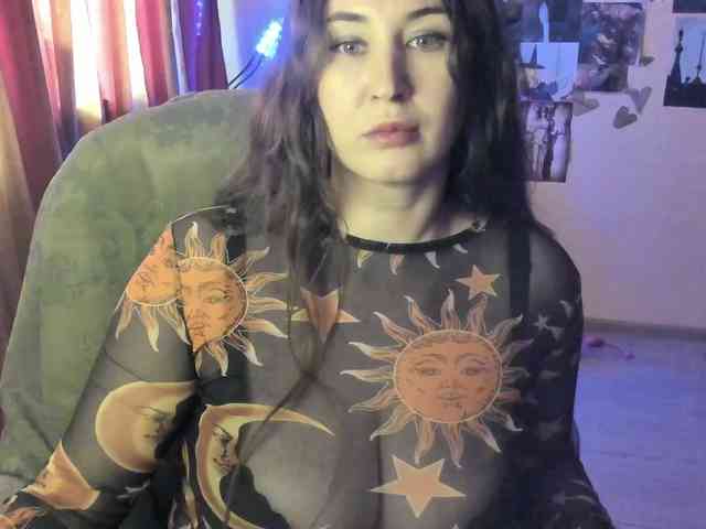 TemptingFable webcam