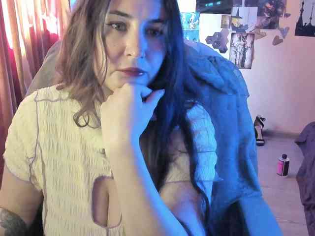 TemptingFable webcam