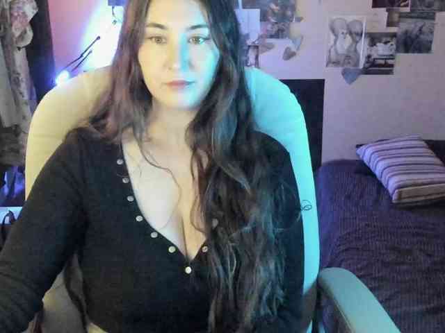 TemptingFable webcam