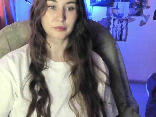 TemptingFable webcam