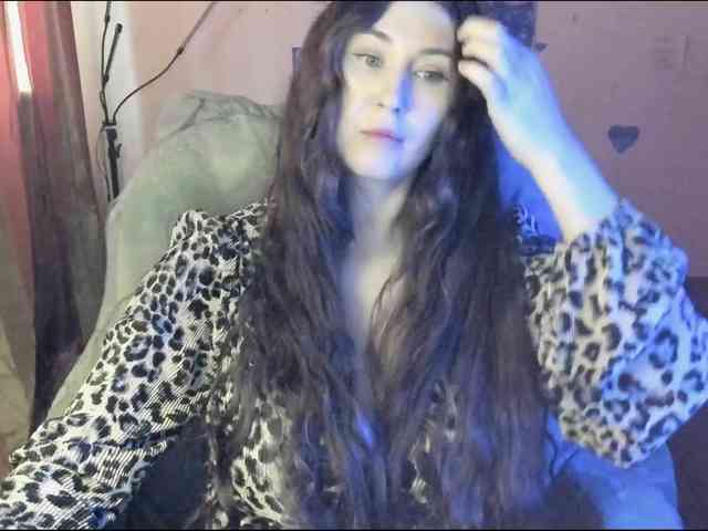TemptingFable webcam