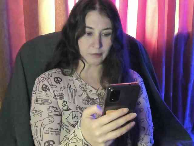 TemptingFable webcam