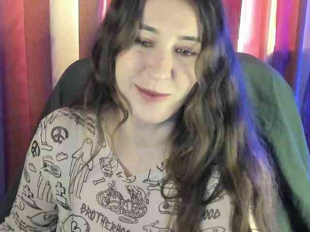 TemptingFable webcam