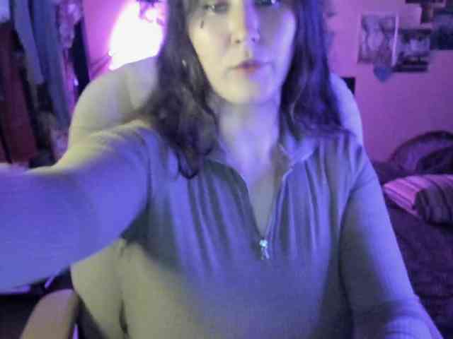 TemptingFable webcam