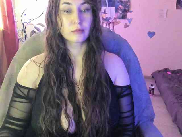 TemptingFable webcam