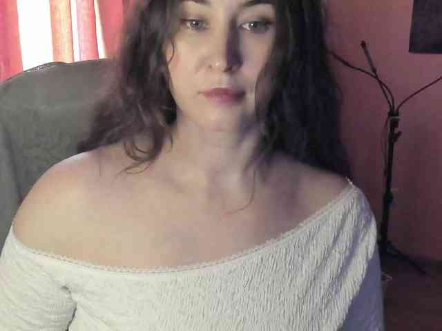 TemptingFable webcam