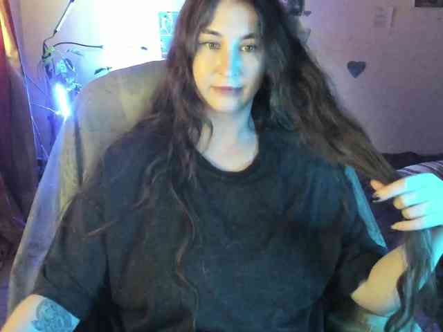 TemptingFable webcam