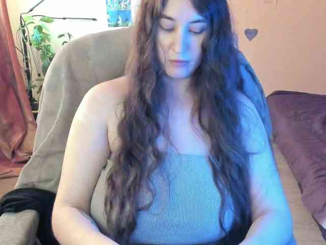 TemptingFable webcam