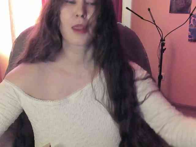 TemptingFable webcam