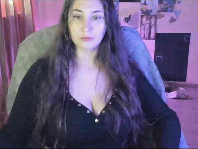 TemptingFable webcam