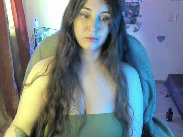 TemptingFable webcam