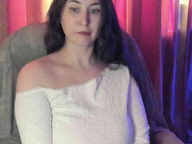 TemptingFable webcam
