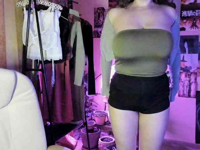 TemptingFable webcam