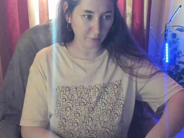 TemptingFable webcam