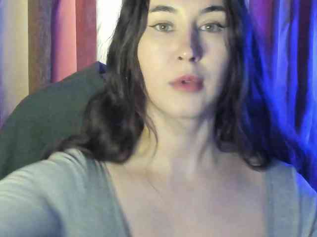 TemptingFable webcam