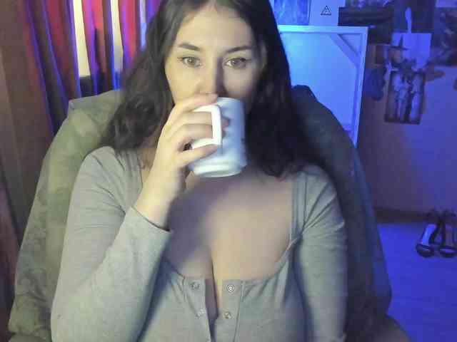 TemptingFable webcam
