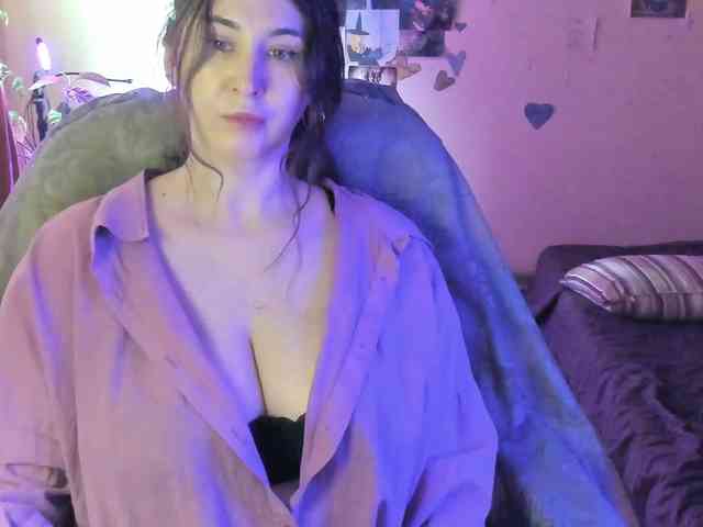 TemptingFable webcam