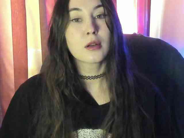 TemptingFable webcam