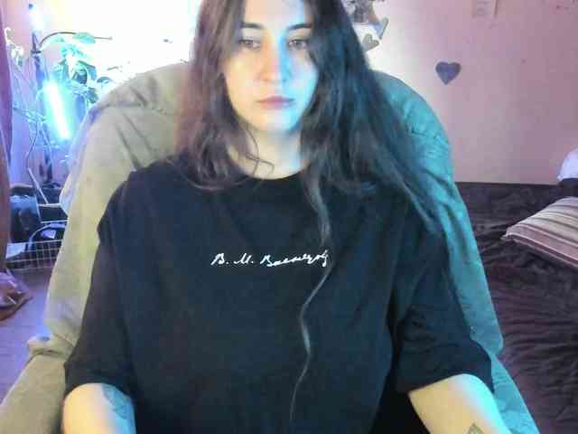 TemptingFable webcam