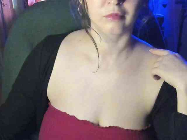 TemptingFable webcam