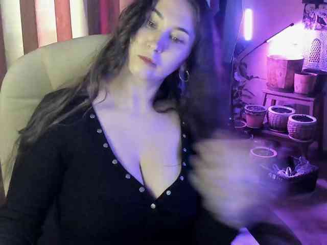 TemptingFable webcam