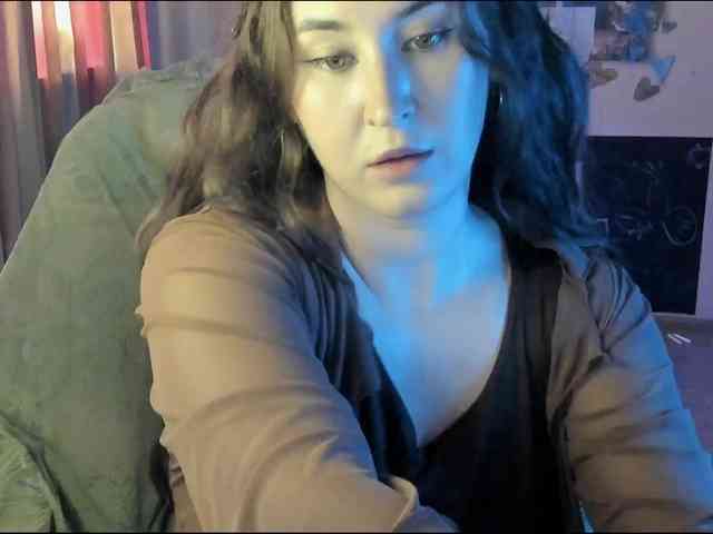TemptingFable webcam