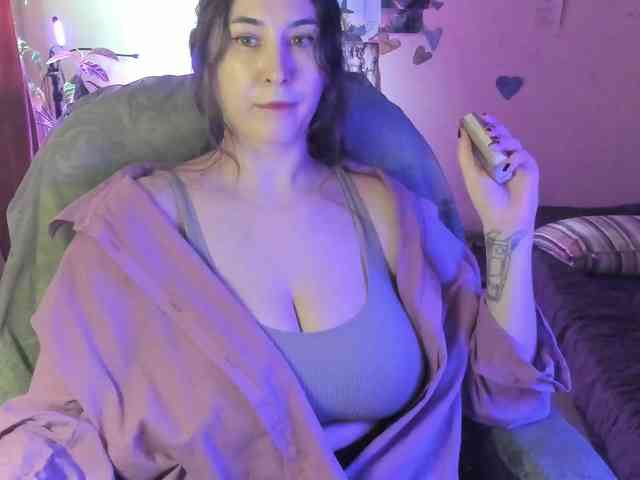TemptingFable webcam