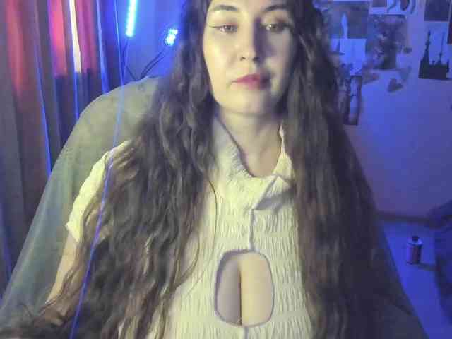 TemptingFable webcam