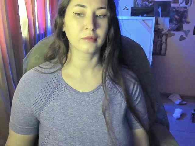 TemptingFable webcam