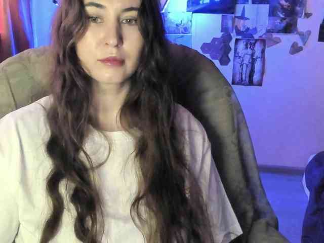 TemptingFable webcam